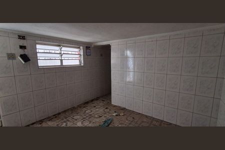 Casa à venda com 250m², 2 quartos e 2 vagasCozinha 