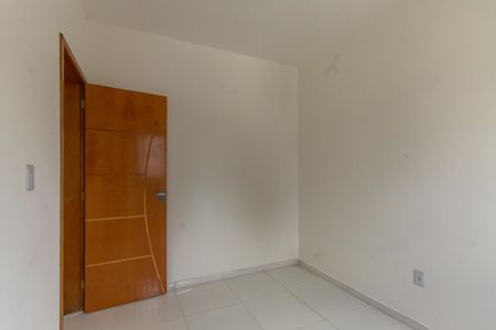 Apartamento à venda com 42m², 2 quartos e 1 vagaQuarto 2
