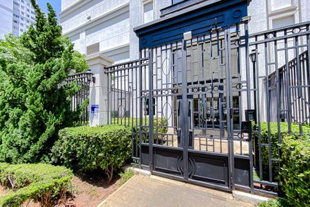 Apartamento à venda com 42m², 1 quarto e 1 vaga Apartamento à venda com 42m², 1 quarto e 1 vagaFachada - Plaquinha