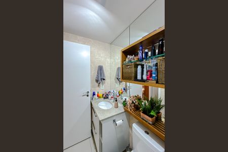 Apartamento à venda com 42m², 1 quarto e 1 vaga Apartamento à venda com 42m², 1 quarto e 1 vagaBanheiro