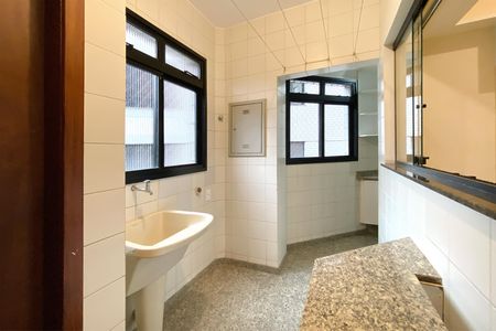 Apartamento à venda com 105m², 3 quartos e 2 vagasÁrea de Serviço