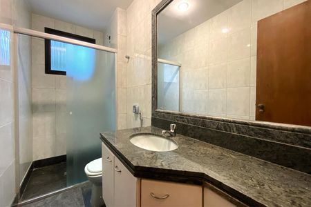 Apartamento à venda com 105m², 3 quartos e 2 vagasBanheiro