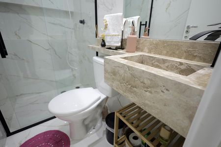 Banheiro de apartamento para alugar com 3 quartos, 80m² em Utinga, Santo André