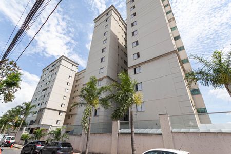 Apartamento à venda com 92m², 3 quartos e 2 vagasFachada
