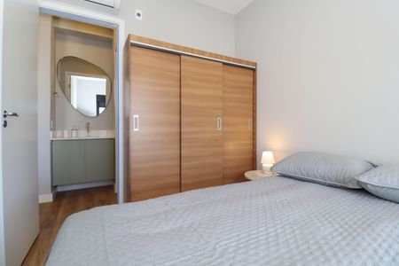 Quarto  de kitnet/studio para alugar com 1 quarto, 30m² em Pinheiros, São Paulo