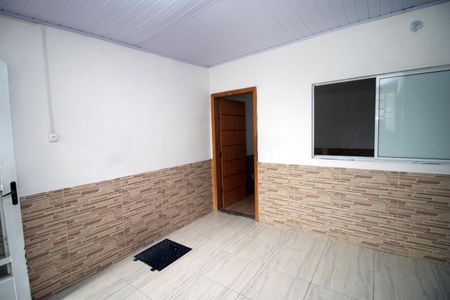 Sala de casa para alugar com 2 quartos, 50m² em Penha Circular, Rio de Janeiro