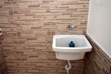 Casa para alugar com 50m², 2 quartos e sem vagaÁrea de Serviço