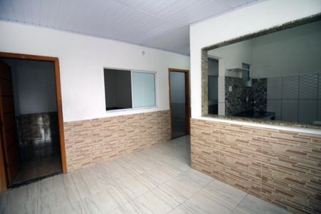 Sala de casa para alugar com 2 quartos, 50m² em Penha Circular, Rio de Janeiro