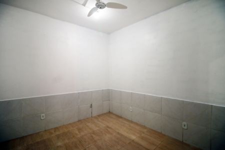 Quarto 2 de casa para alugar com 2 quartos, 50m² em Penha Circular, Rio de Janeiro