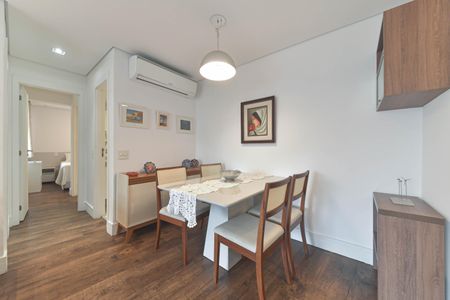 Apartamento à venda com 75m², 2 quartos e 1 vagaSala
