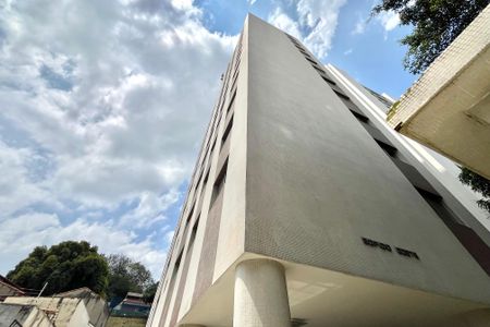 Apartamento para alugar com 82m², 2 quartos e 2 vagasFachada