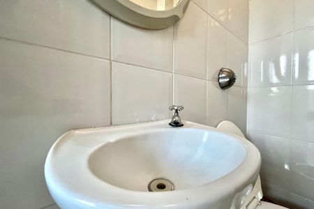 Apartamento para alugar com 82m², 2 quartos e 2 vagasBanheiro de serviço