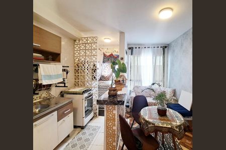 Apartamento à venda com 27m², 1 quarto e 1 vagaSala/Cozinha