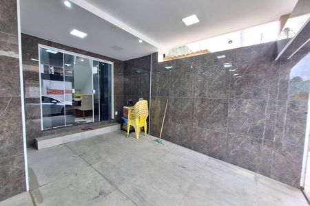Varanda de casa para alugar com 3 quartos, 180m² em Vila Centenario, Duque de Caxias