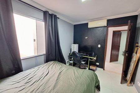 Quarto de casa para alugar com 3 quartos, 159m² em Vila Centenario, Duque de Caxias