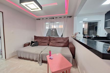 Sala de casa para alugar com 3 quartos, 159m² em Vila Centenario, Duque de Caxias