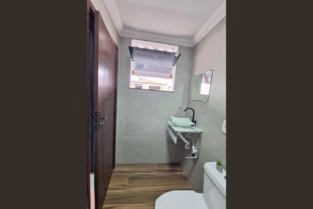 Casa para alugar com 180m², 3 quartos e 1 vaga Casa para alugar com 180m², 3 quartos e 1 vagaBanheiro Social 2