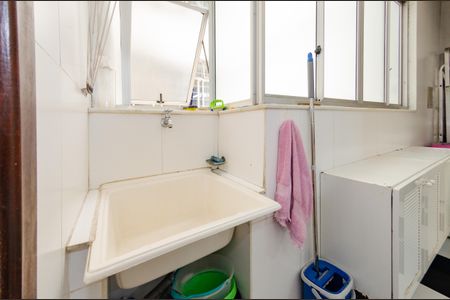 Apartamento à venda com 110m², 3 quartos e 1 vagaÁrea de serviço