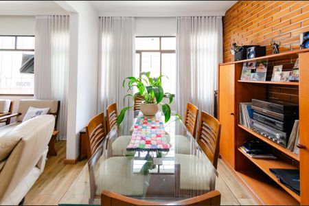 Apartamento à venda com 110m², 3 quartos e 1 vagaSala