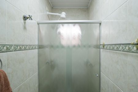 Casa à venda com 100m², 2 quartos e 2 vagas Casa à venda com 100m², 2 quartos e 2 vagasBanheiro Social