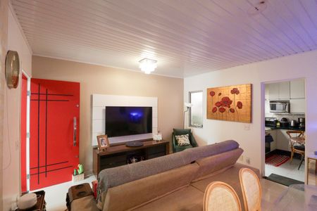 Casa à venda com 100m², 2 quartos e 2 vagas Casa à venda com 100m², 2 quartos e 2 vagasSala