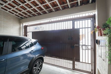 Casa à venda com 100m², 2 quartos e 2 vagas Casa à venda com 100m², 2 quartos e 2 vagasGaragem