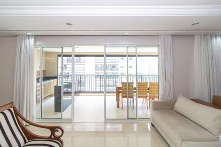 Apartamento à venda com 160m², 3 quartos e 2 vagasSala