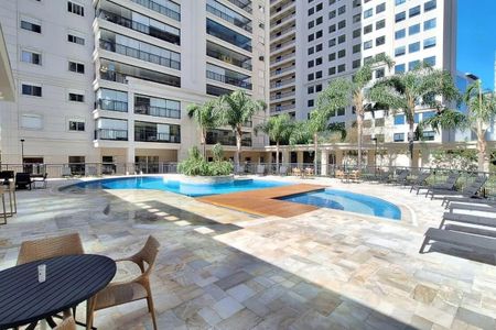 Apartamento à venda com 160m², 3 quartos e 2 vagasPiscina