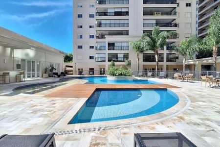 Apartamento à venda com 160m², 3 quartos e 2 vagasPiscina