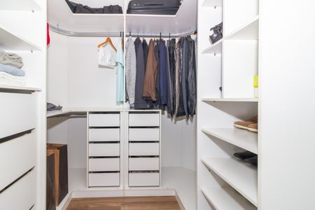 Apartamento à venda com 160m², 3 quartos e 2 vagasCloset da suíte