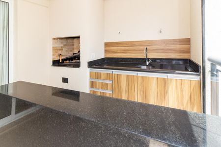 Apartamento à venda com 160m², 3 quartos e 2 vagasVaranda