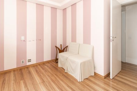 Apartamento à venda com 160m², 3 quartos e 2 vagasQuarto 2