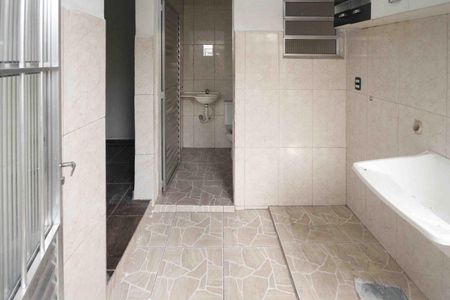 Casa para alugar com 80m², 2 quartos e 1 vaga Casa para alugar com 80m², 2 quartos e 1 vagaÁrea de Serviço