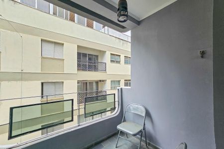 Apartamento para alugar com 100m², 3 quartos e 1 vagaVaranda