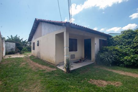 Casa à venda com 75m², 2 quartos e 3 vagas Casa à venda com 75m², 2 quartos e 3 vagasGaragem