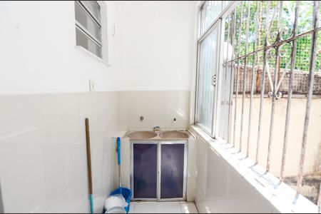 Apartamento para alugar com 70m², 2 quartos e sem vagaÁrea de Serviço
