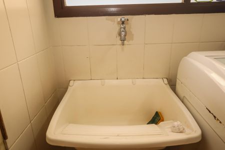 Apartamento para alugar com 205m², 3 quartos e 4 vagasÁrea de Serviço