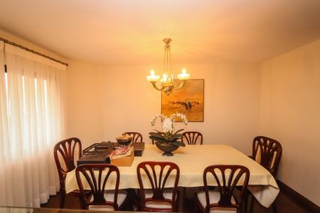 Apartamento para alugar com 205m², 3 quartos e 4 vagasSala de Jantar