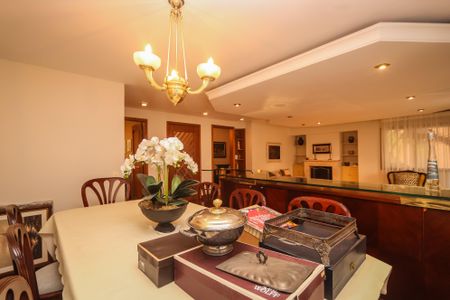 Apartamento para alugar com 205m², 3 quartos e 4 vagasSala de Jantar
