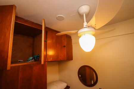 Apartamento para alugar com 205m², 3 quartos e 4 vagasQuarto de Serviço