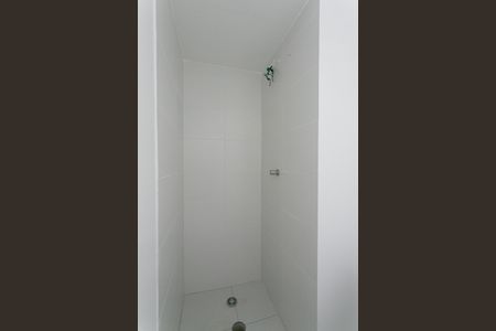 Apartamento para alugar com 27m², 1 quarto e sem vaga Apartamento para alugar com 27m², 1 quarto e sem vagaBanheiro da Suíte