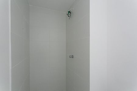 Apartamento para alugar com 27m², 1 quarto e sem vaga Apartamento para alugar com 27m², 1 quarto e sem vagaBanheiro da Suíte