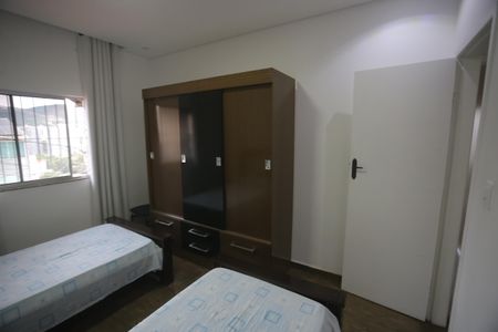 Casa à venda com 180m², 4 quartos e 1 vagaQuarto 2