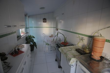 Casa à venda com 180m², 4 quartos e 1 vagav