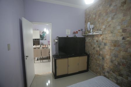 Casa à venda com 180m², 4 quartos e 1 vagaQuarto