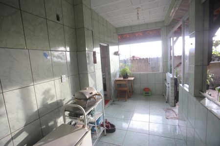 Casa à venda com 180m², 4 quartos e 1 vagaArea Comum