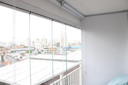 Apartamento para alugar com 46m², 1 quarto e 1 vagaVaranda