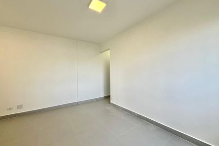 Apartamento à venda com 70m², 2 quartos e 1 vaga Apartamento à venda com 70m², 2 quartos e 1 vagaSala