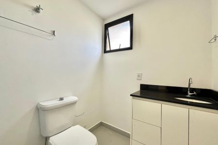 Apartamento à venda com 70m², 2 quartos e 1 vaga Apartamento à venda com 70m², 2 quartos e 1 vagaBanheiro