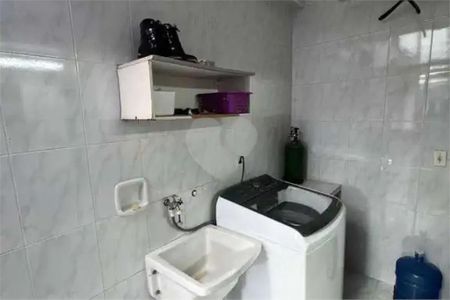 Casa à venda com 129m², 4 quartos e 2 vagas